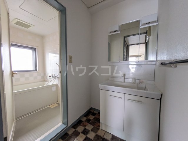 16/30 洗面