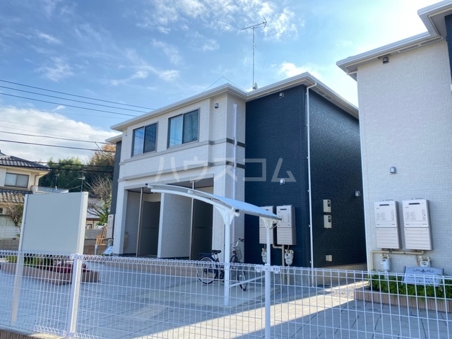 21/27 エントランス