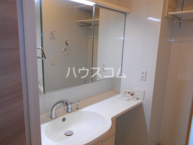 18/30 洗面