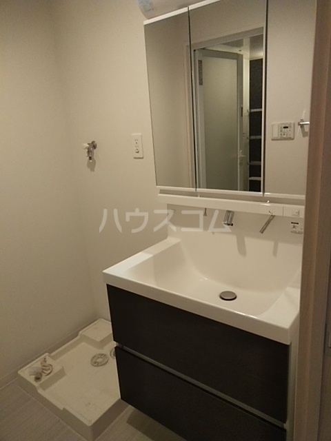 13/30 洗面