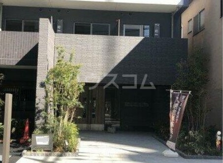 17/24 エントランス