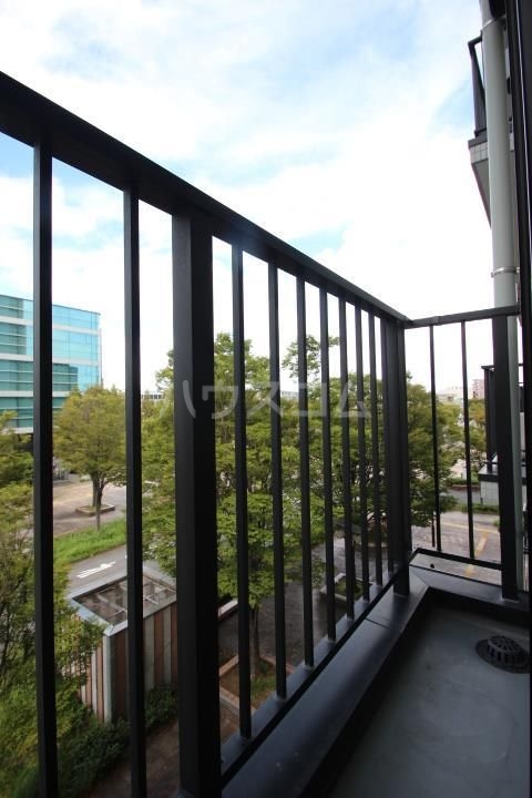 17/27 バルコニー