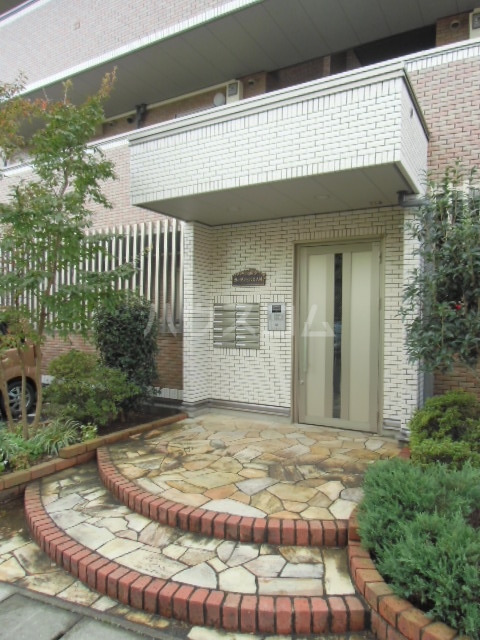 16/24 エントランス