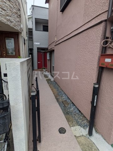 15/17 エントランス