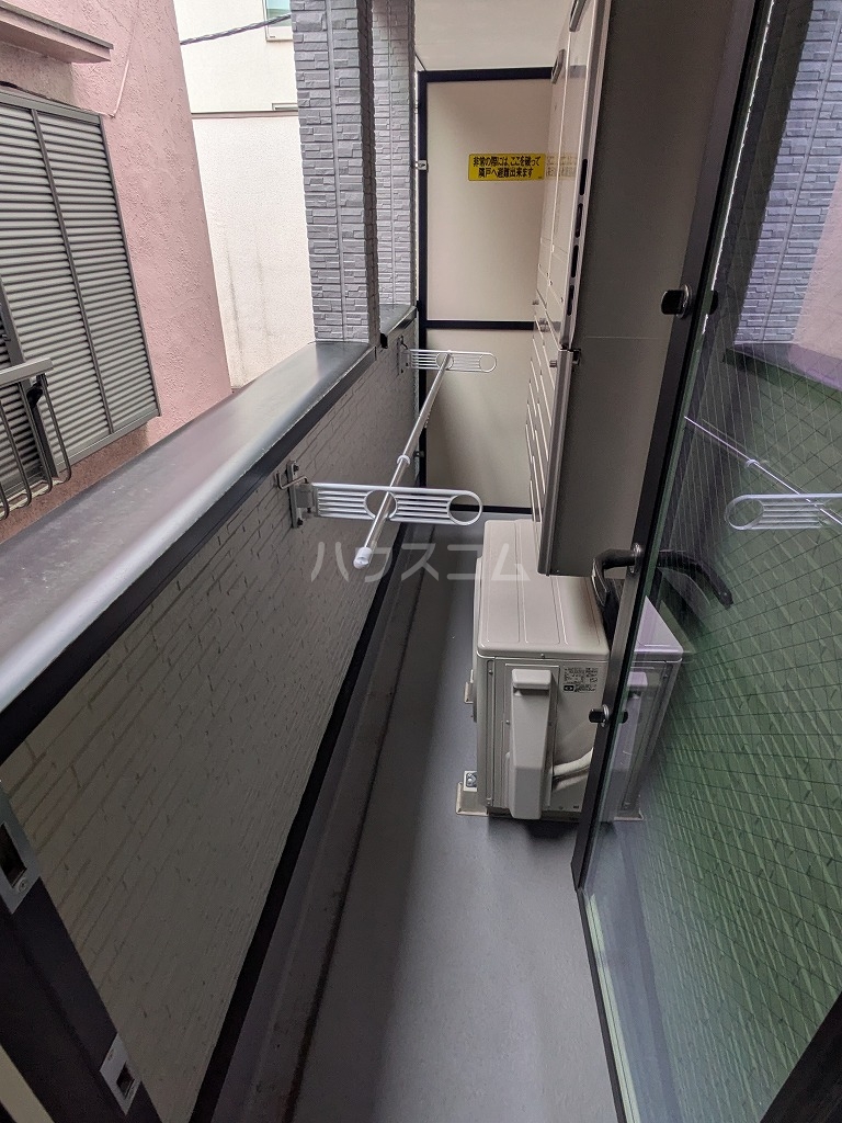 13/20 バルコニー