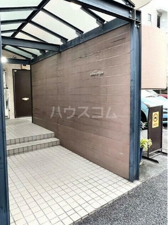 13/24 エントランス