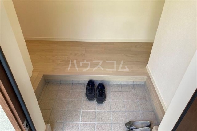 5/20 玄関