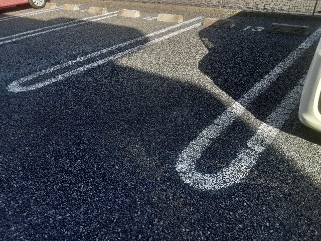 17/27 駐車場