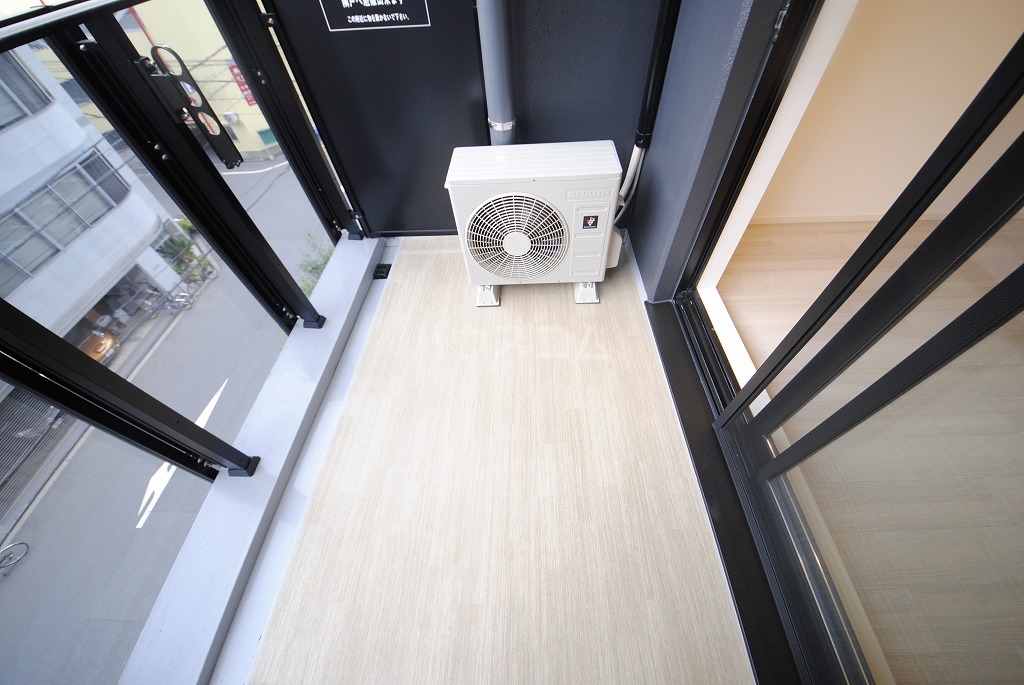 13/27 バルコニー