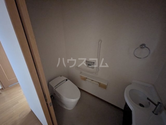 14/30 トイレ