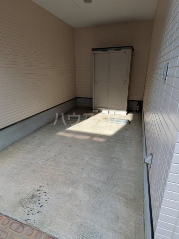 17/23 駐車場