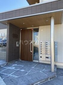 2/4 エントランス