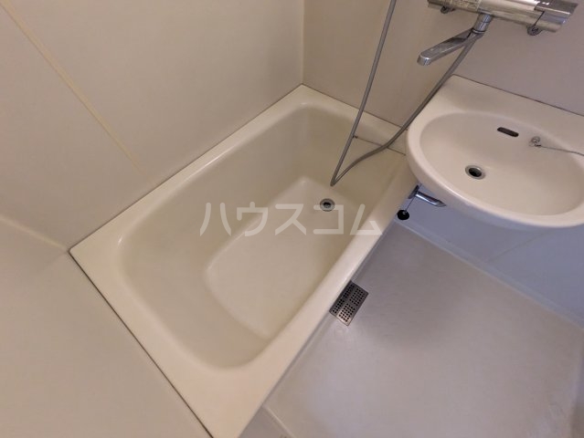 17/29 浴室