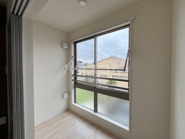 19/27 バルコニー