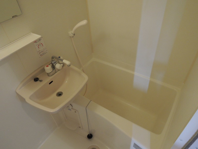 8/16 浴室