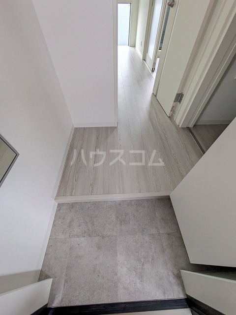 15/30 玄関