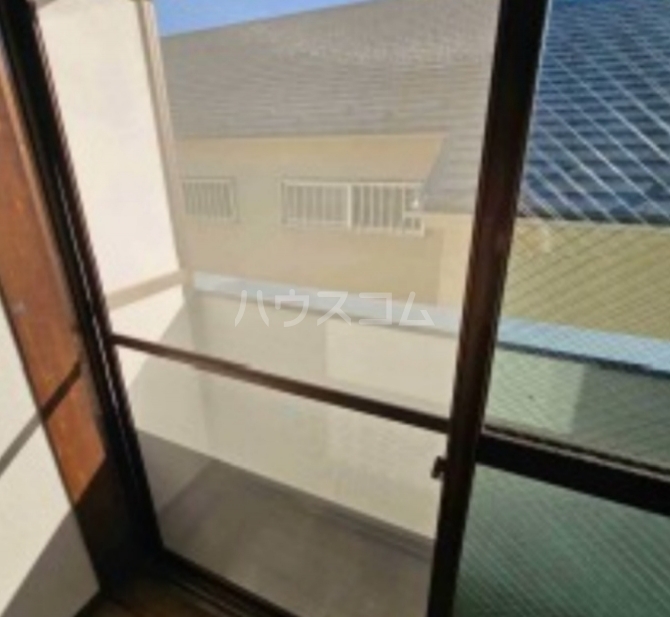 14/27 バルコニー