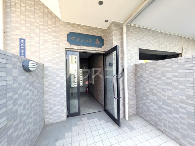 2/8 エントランス