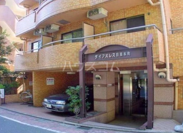 2/11 エントランス