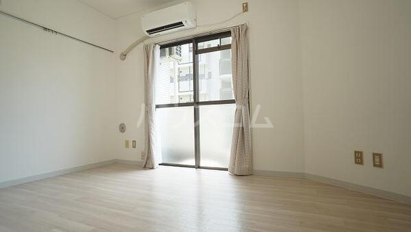 4/13 リビング/ダイニング