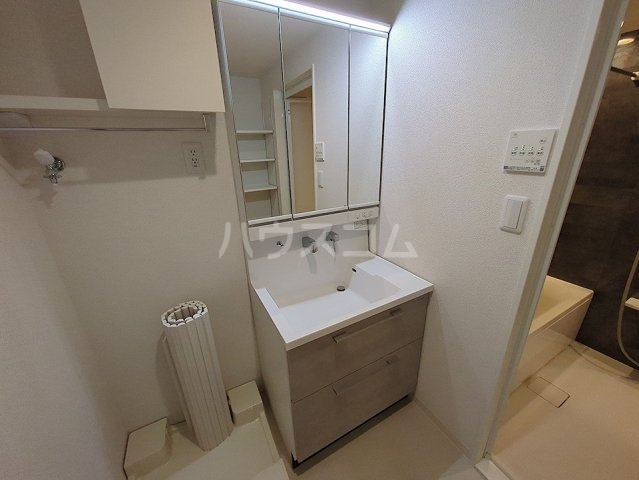 17/30 洗面