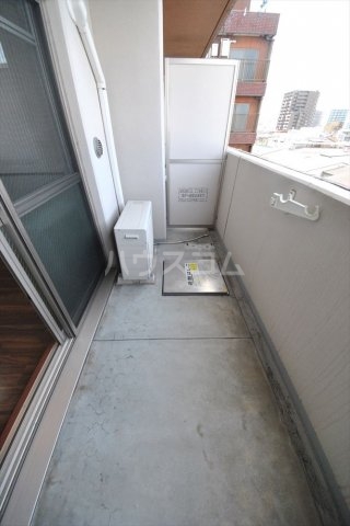 16/29 バルコニー