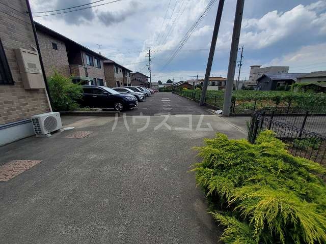 21/29 駐車場