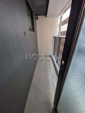 25/30 バルコニー