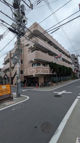 2/30 外観