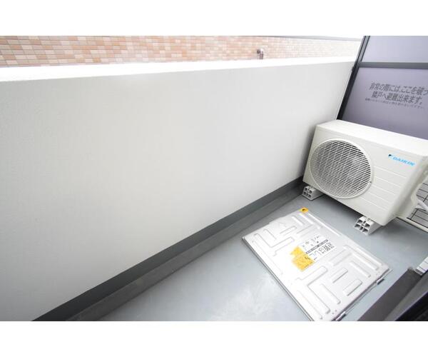 22/30 バルコニー