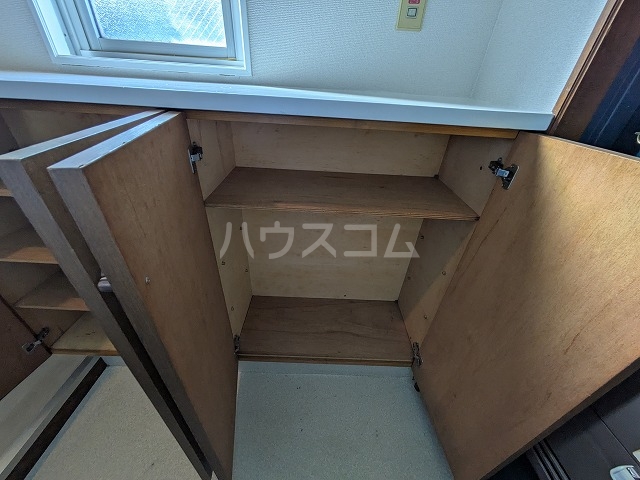 13/30 収納
