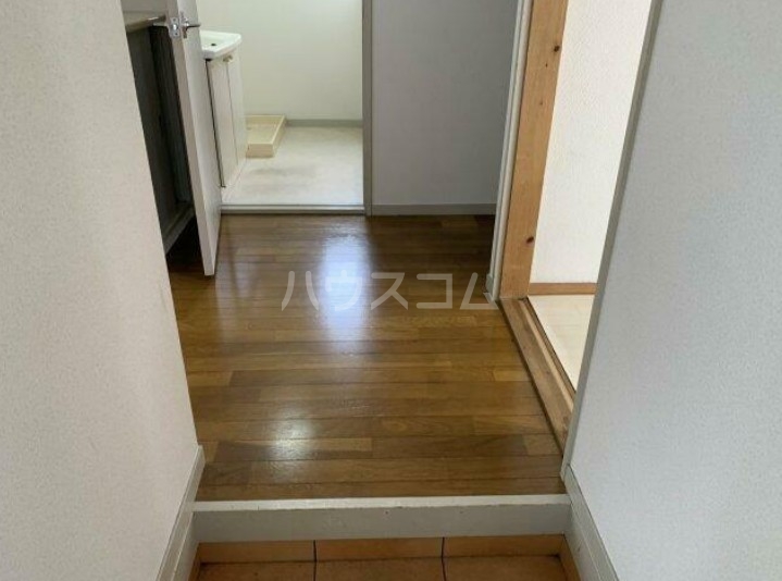 5/20 玄関