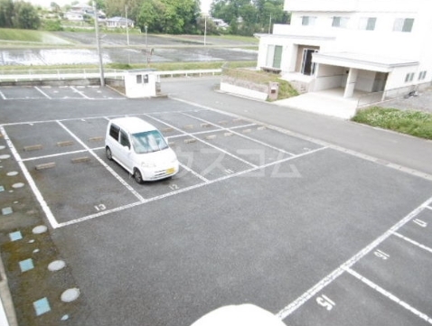 21/30 駐車場