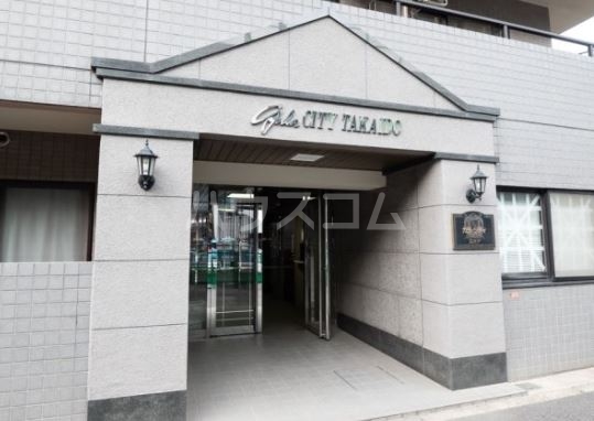 19/29 エントランス