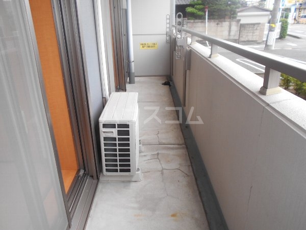 23/30 バルコニー