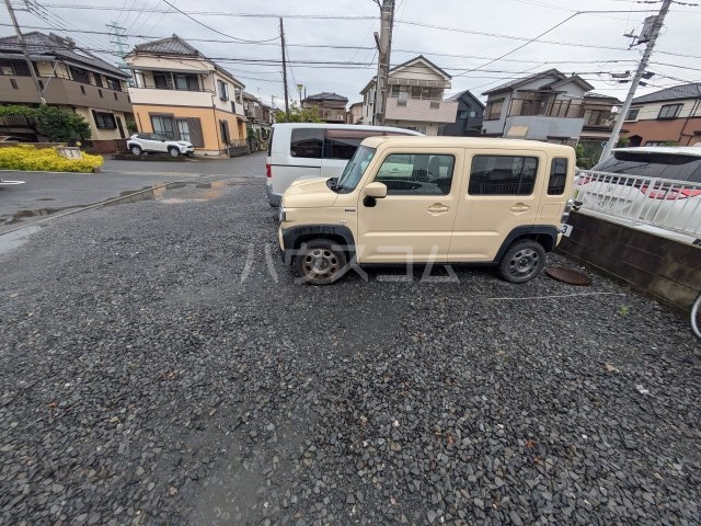 22/23 駐車場