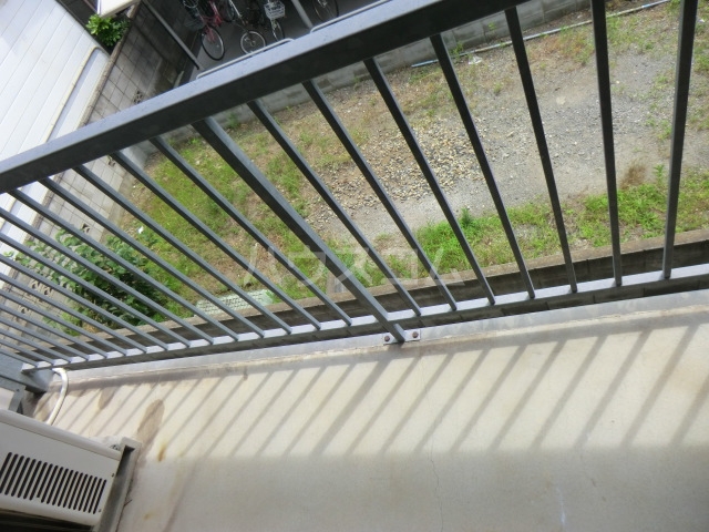 23/30 バルコニー