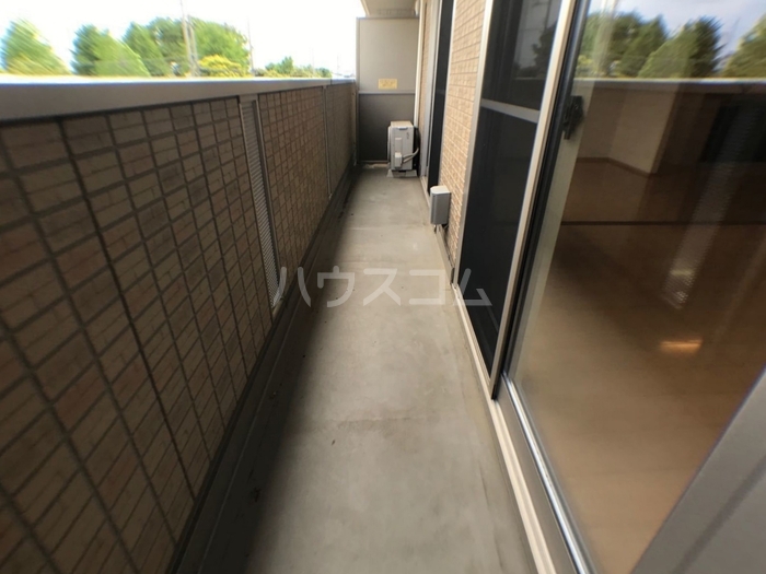 14/23 バルコニー