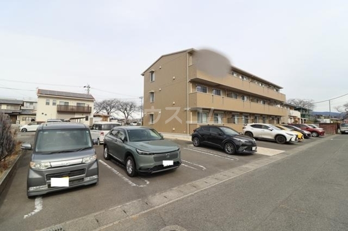 21/23 駐車場
