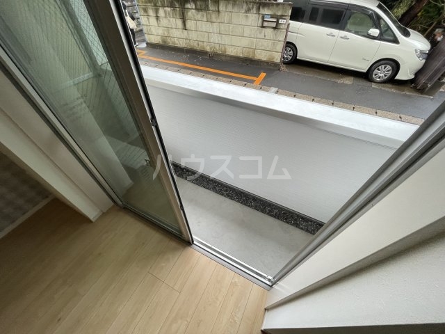 15/28 バルコニー