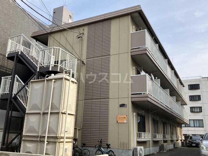 1/8 外観