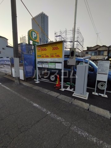 22/30 駐車場
