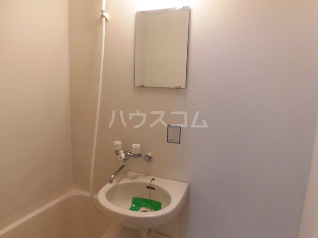 13/30 洗面