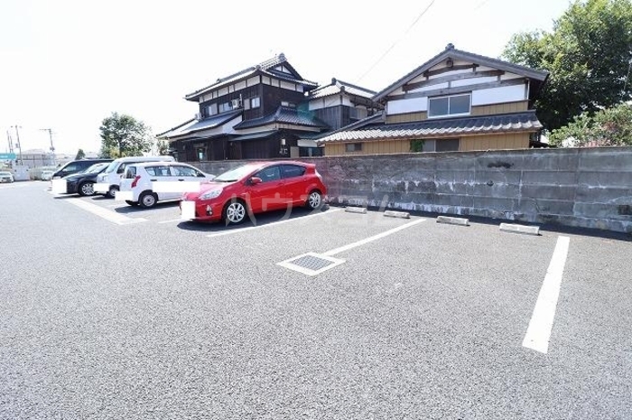8/9 駐車場
