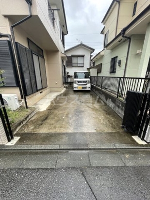 26/30 駐車場