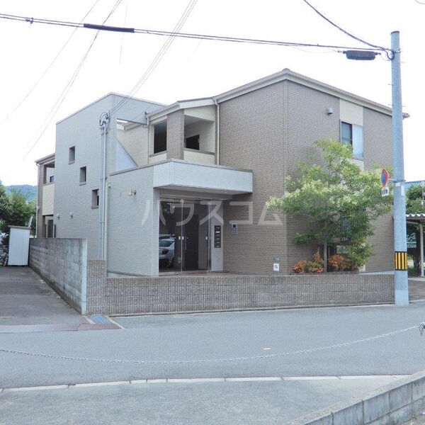 1/2 外観