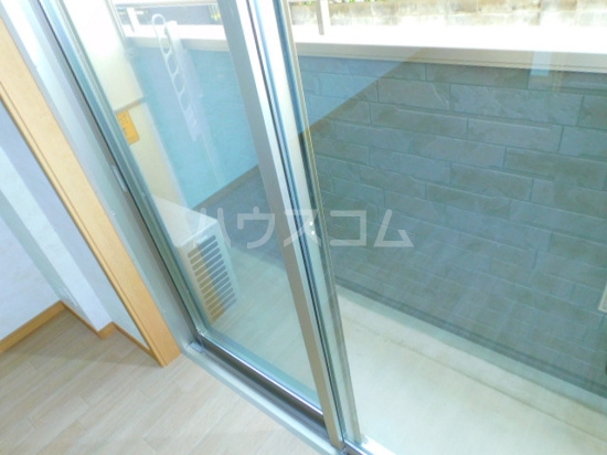 13/19 バルコニー