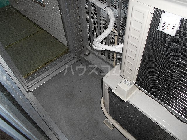 14/27 バルコニー