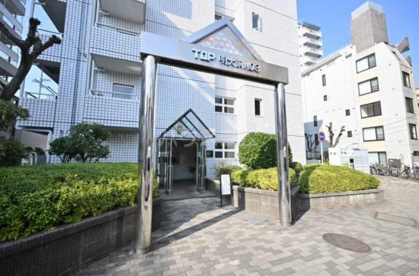 13/20 エントランス