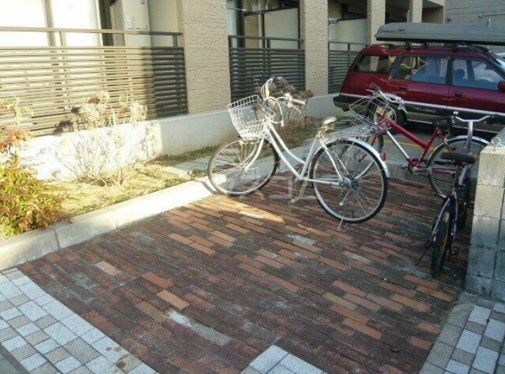 2/11 駐車場
